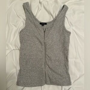 Gray medium sized tank top